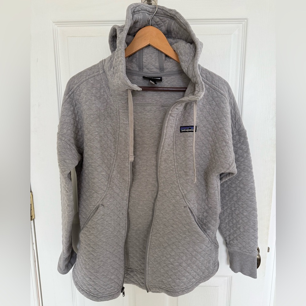 Patagonia Gray Quilted Hoodie (Rare Find) XS